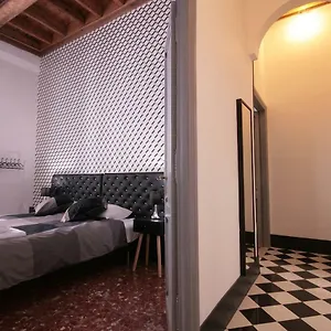 Trastevere 3 Bedrooms Apartment